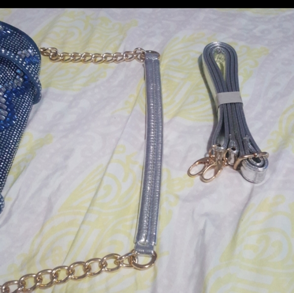 Handbag - Picture 10 of 15